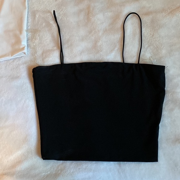 Black and white silks cropped tube top with straps - Picture 3 of 6